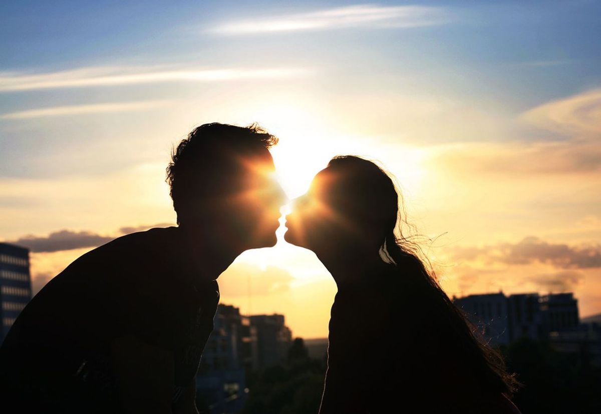 7 Phases That Every Relationship Goes Through