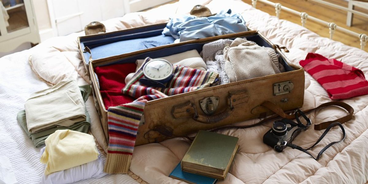 5 Stages When Packing For Vacation