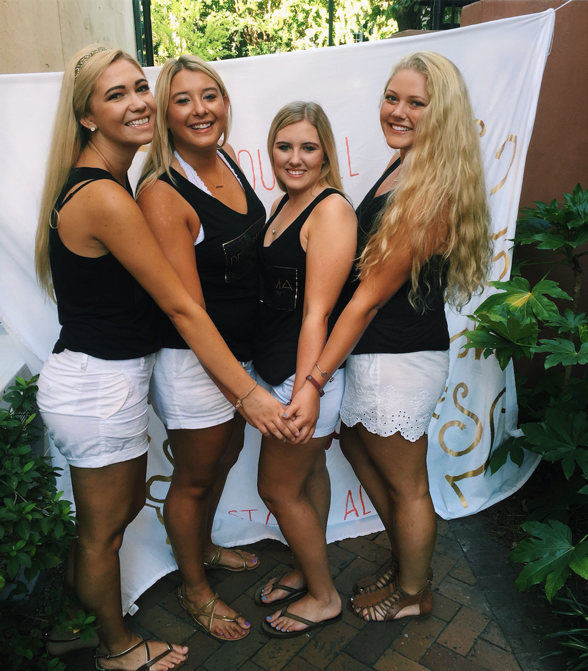 8 Thoughts You Have During Sorority Recruitment