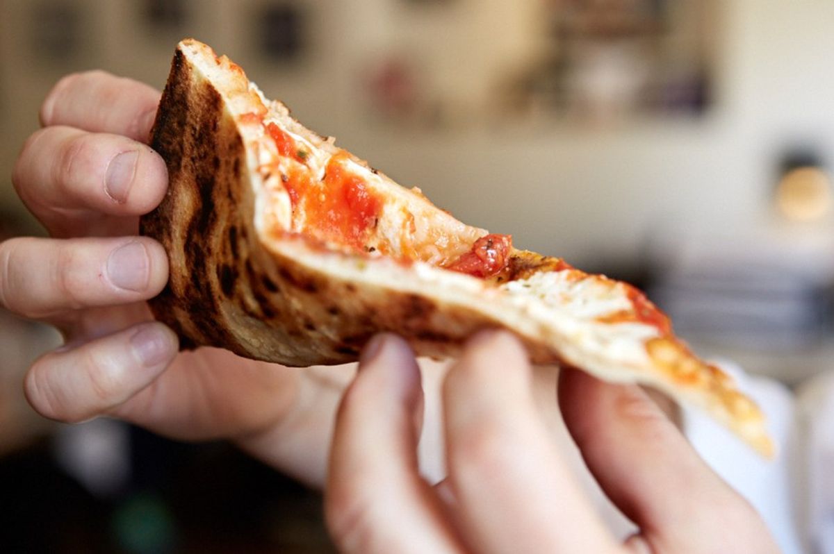 Don't Be Fooled—This Is The Pizza You're Looking For