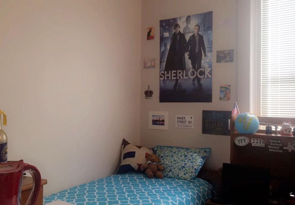6 Thoughts We All Have Moving Into Our Freshman Dorm