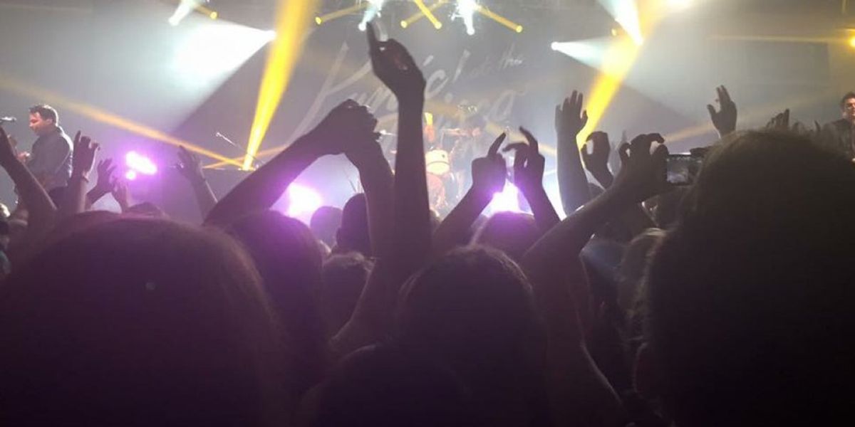 10 Reasons Why Concerts Are The Best