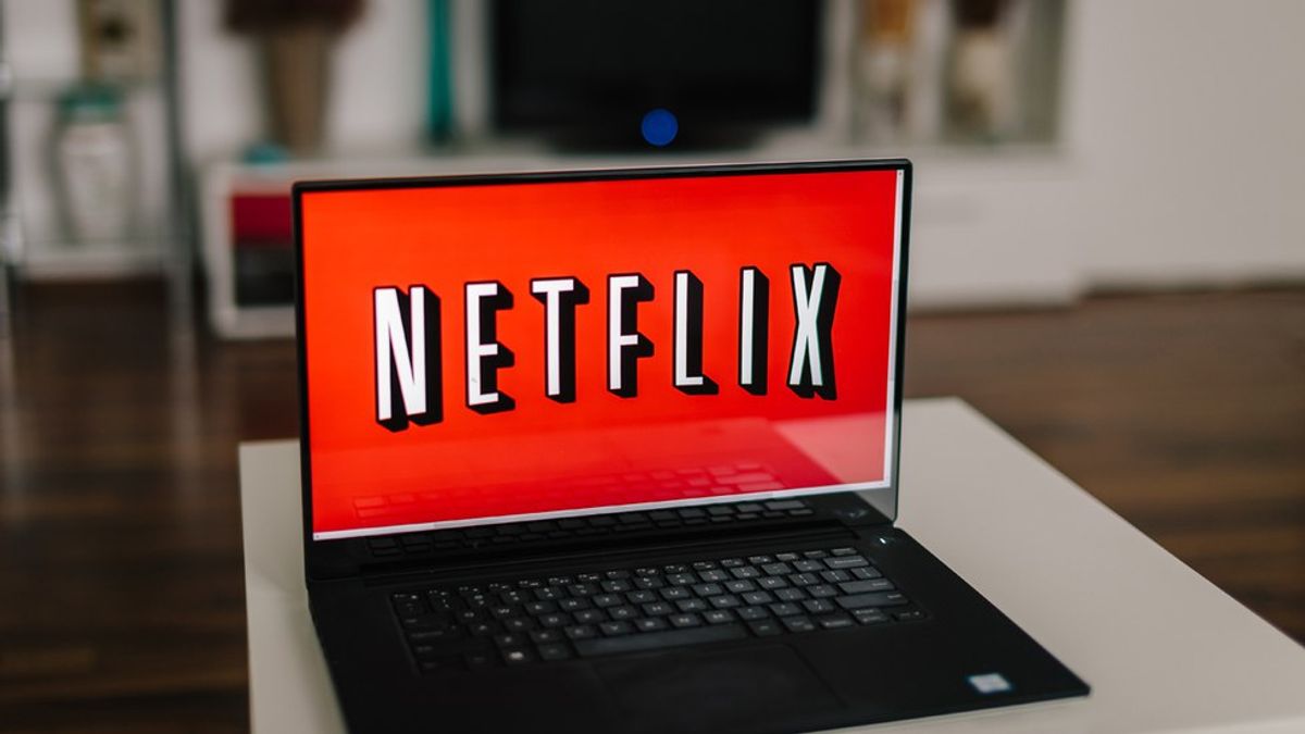 This Netflix Add-On Is Perfect For College Students