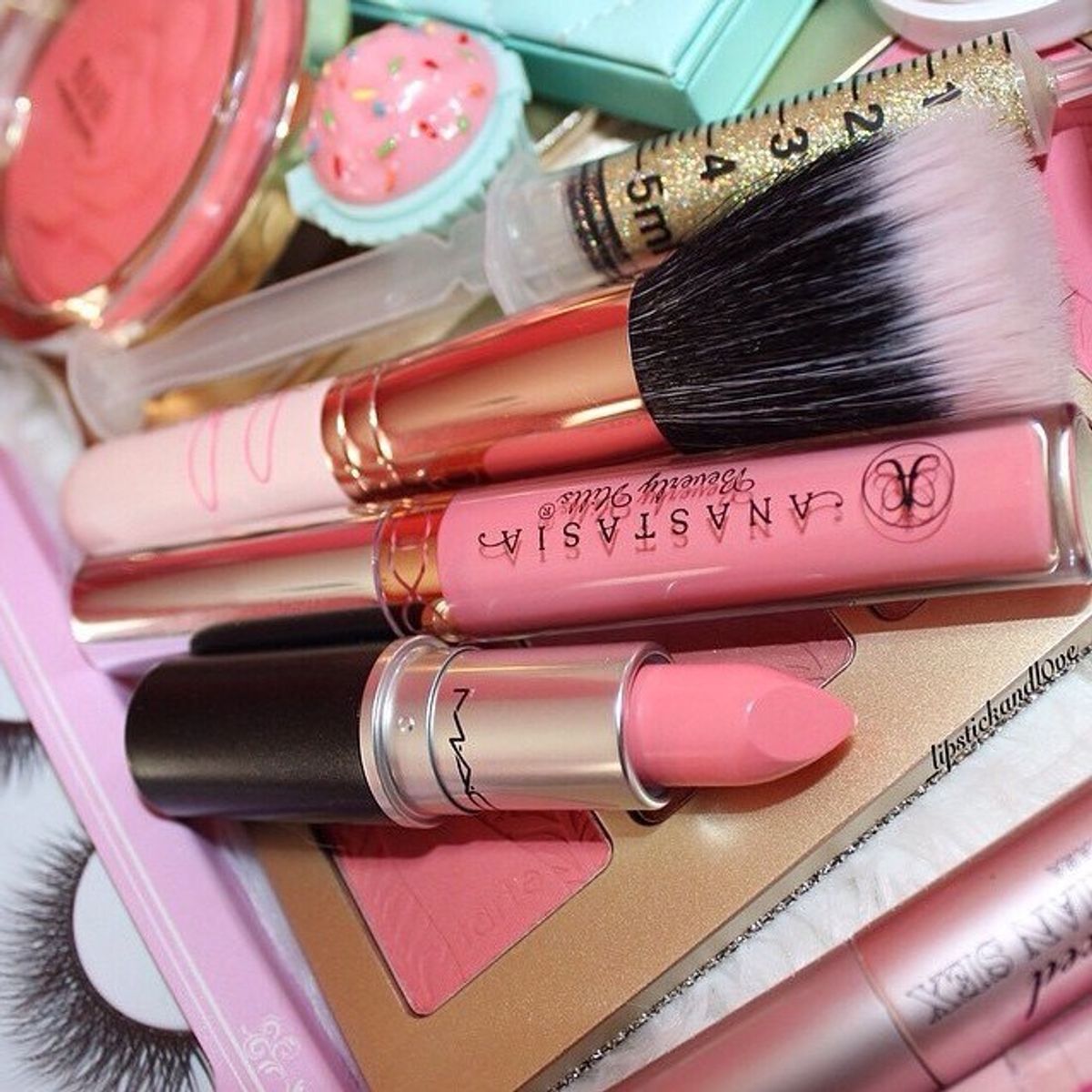 14 Makeup Products That Every Girl Should Own