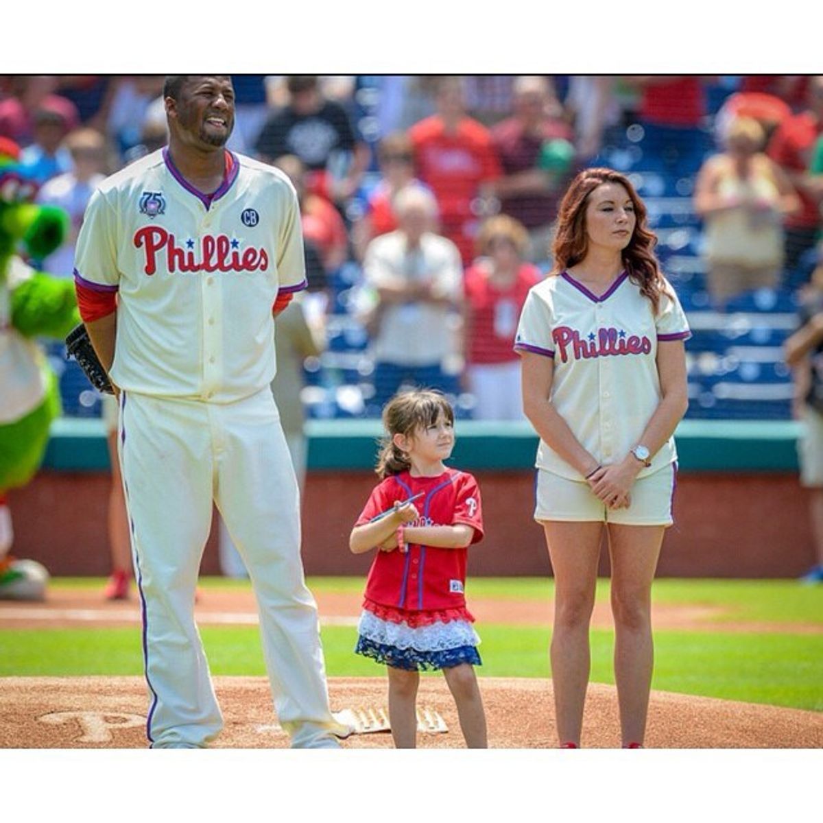 Playing In The Majors: What It’s Like To Be An MLB Ballgirl