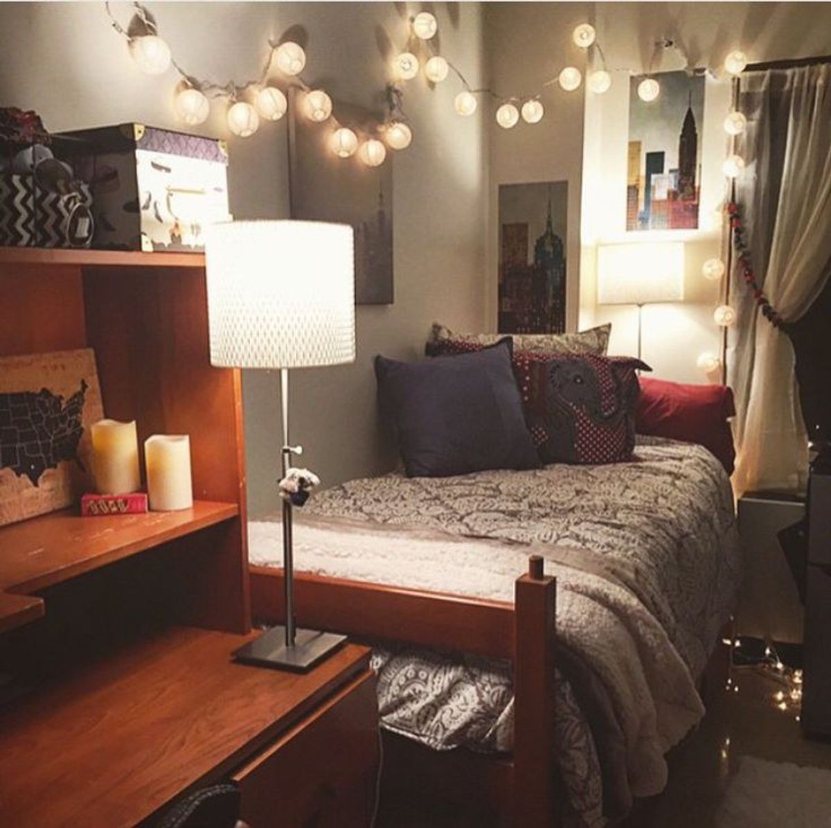 How To Make Your Dorm Room Look Bigger