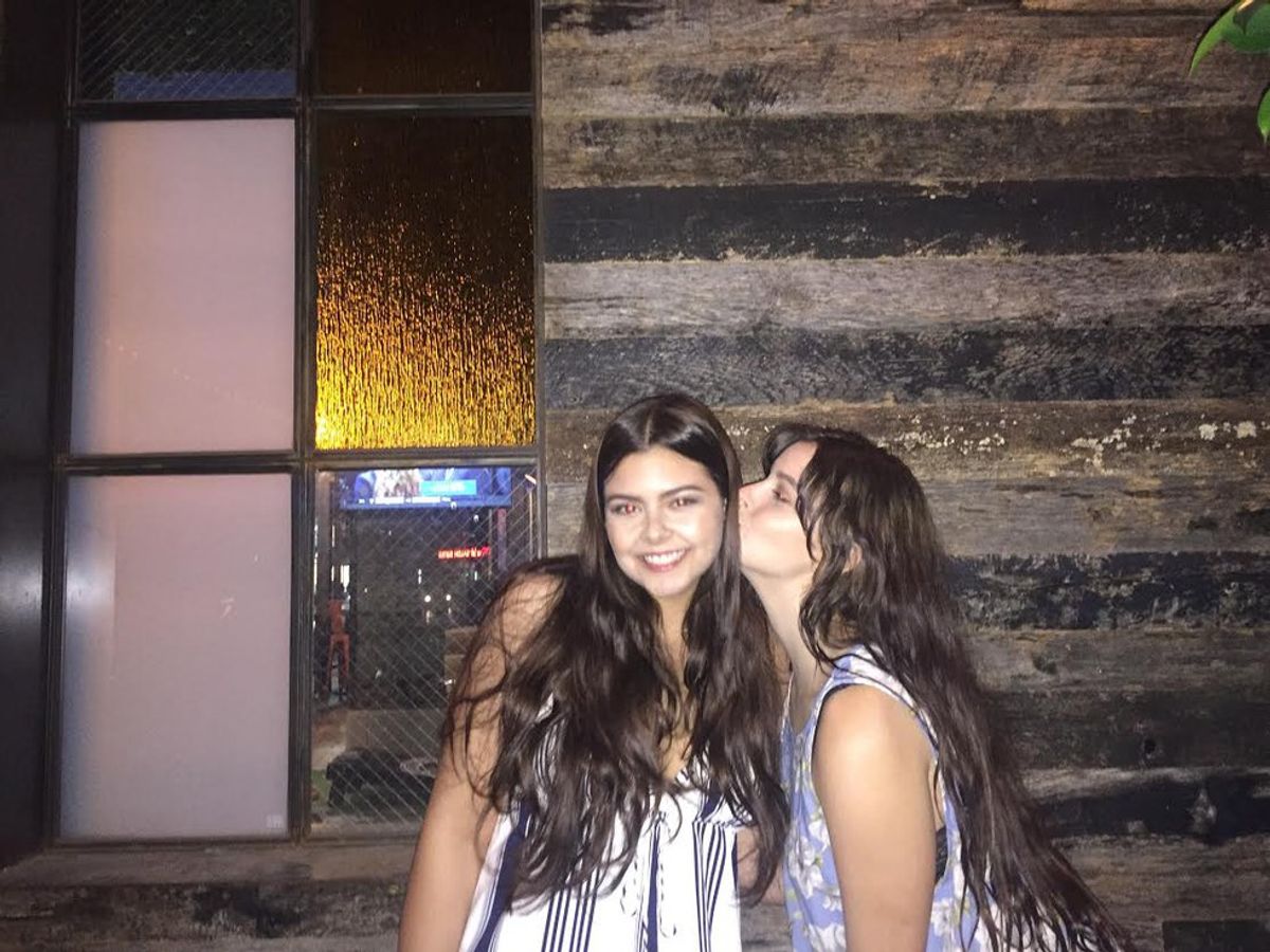6 Things That Happen When Your Sister Is Your Best Friend