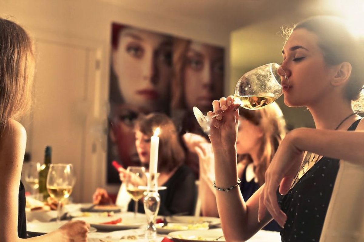 26 Times That Drinking Wine Is The Answer