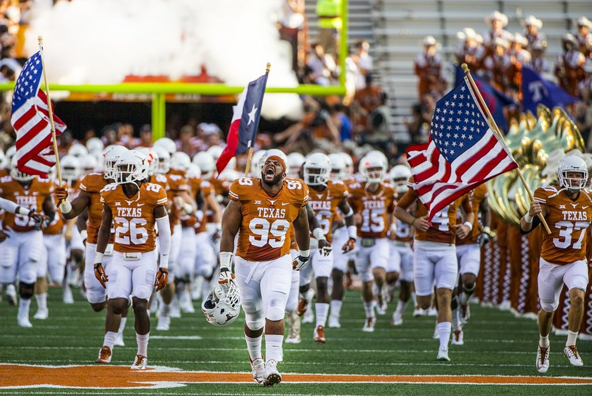 10 Reasons Why Texas Longhorn Football is In A League All On Its Own