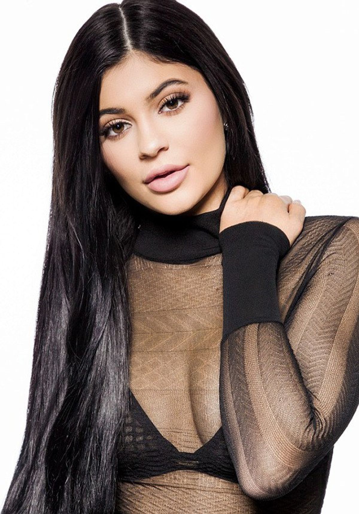 Kylie Jenner: The Plastic-Surgery-Gone-Wrong Face Of Our Generation