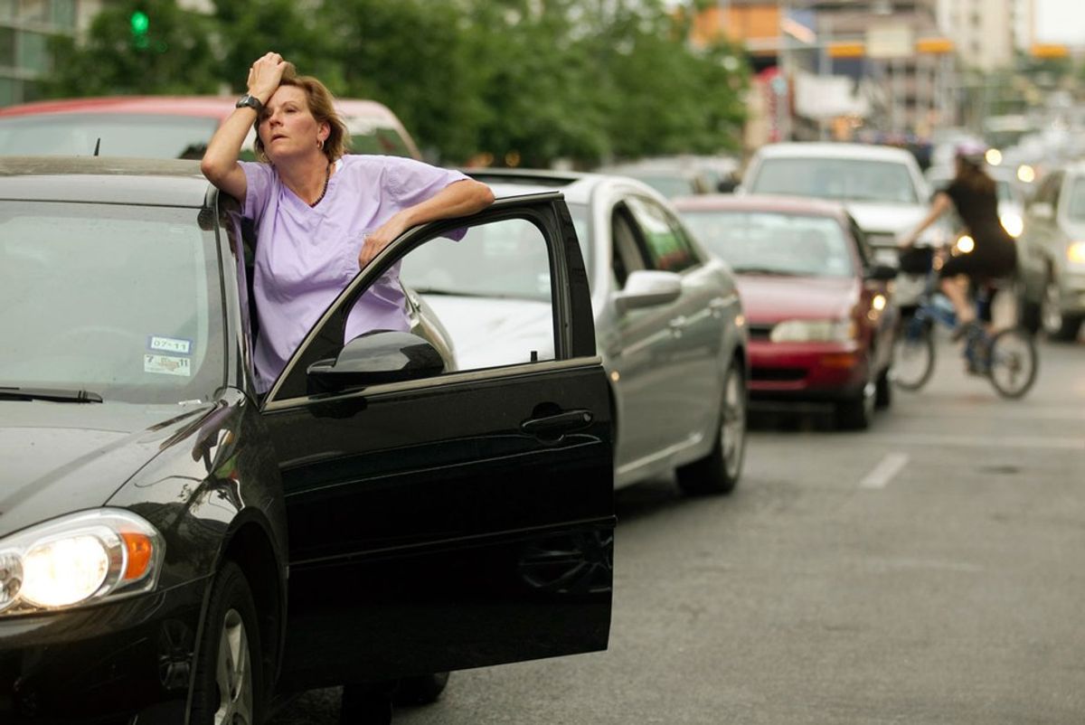 10 Things That Happen When You Are Stuck In Traffic On Your Daily Commute