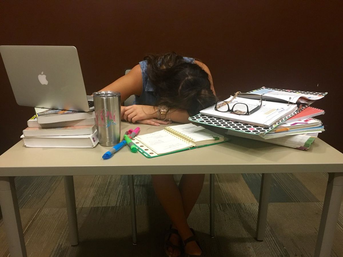 7 Ways To Manage Your Stress This Semester