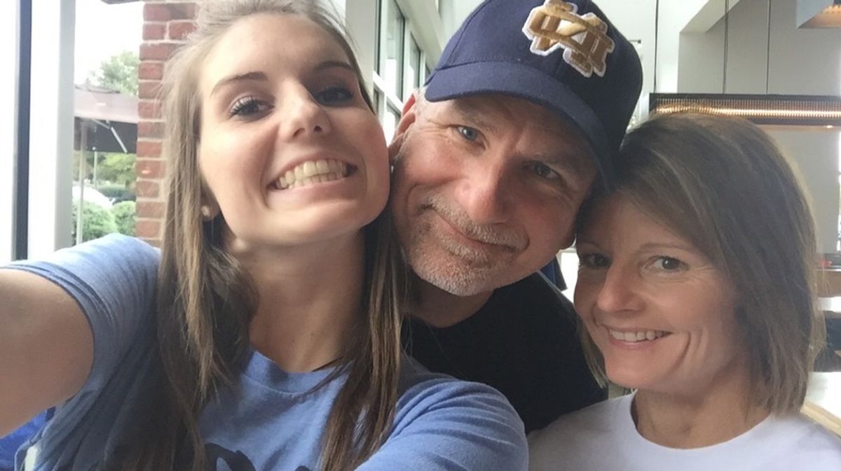 To My Parents: A Letter From Your College Daughter