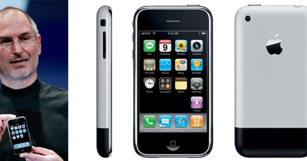 Apple Releases The New “IPhone Retro”