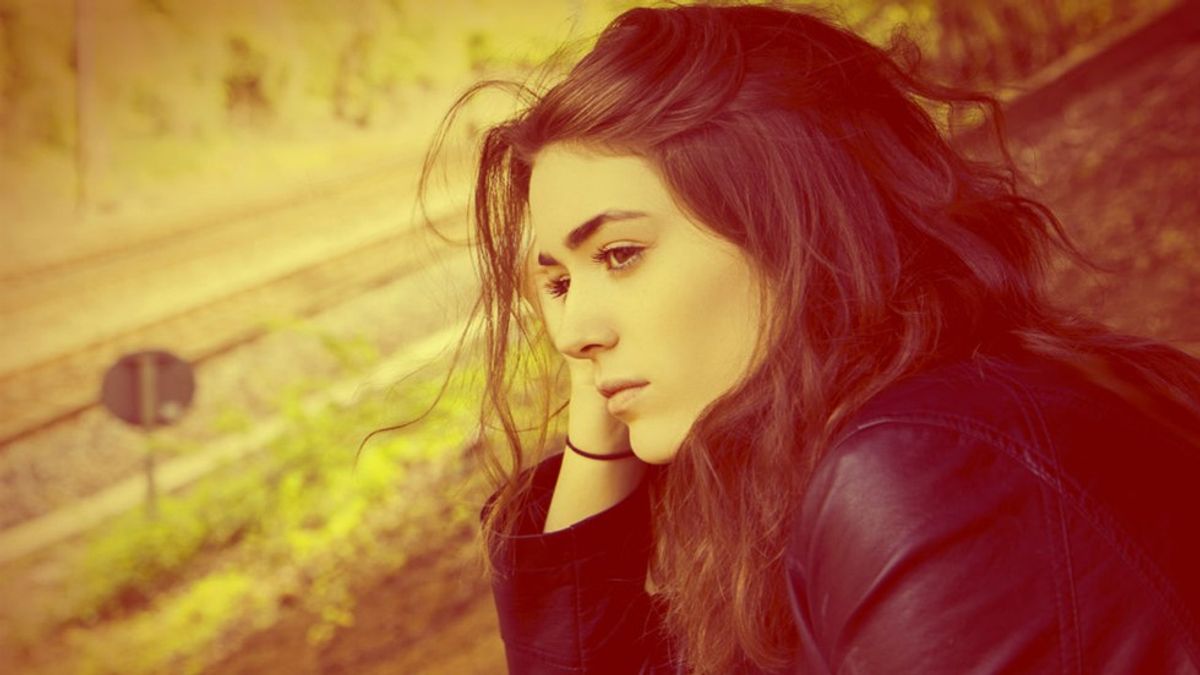10 Things to Remember if You're Dating The Girl With Anxiety