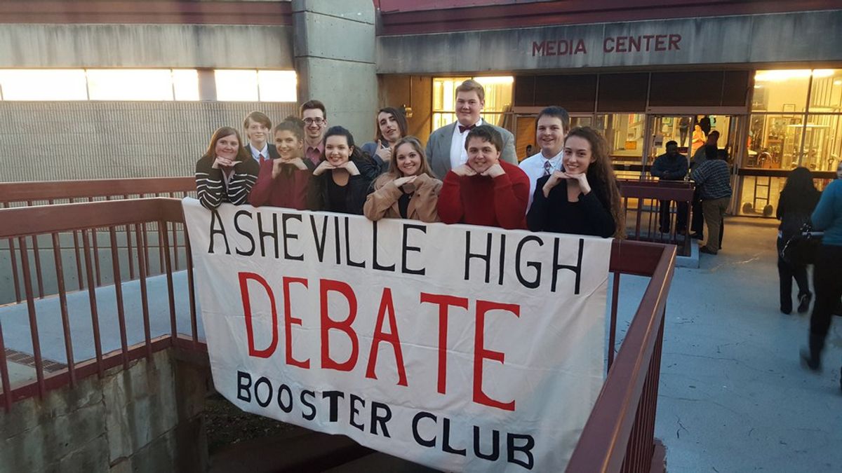 5 High School Debaters Do It Best.
