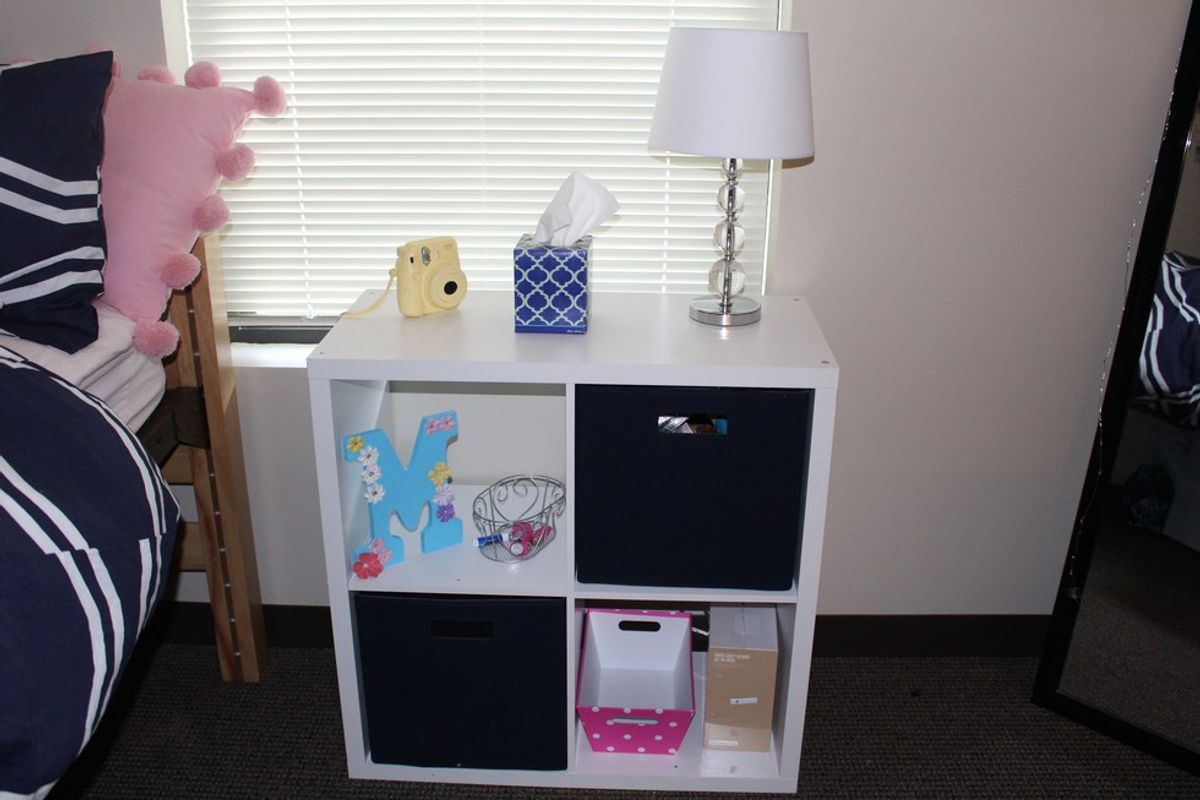 Savvy Ways To Deck Out Your Dorm Room