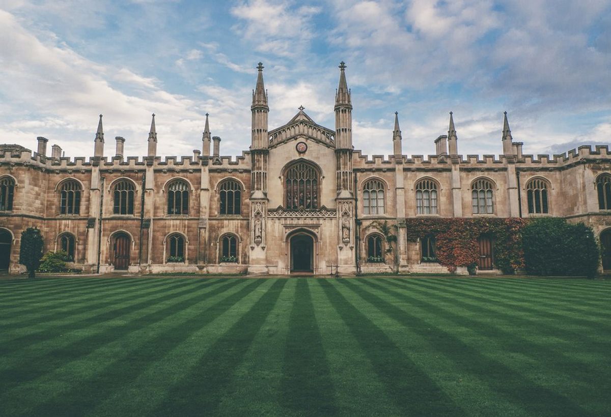 6 Main Differences Between A Huge Private School And A State School