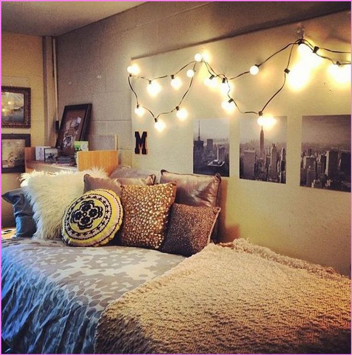 3 Ways To Brighten Your Dorm Room