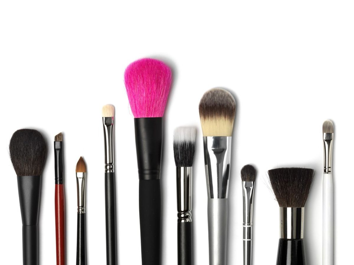 Makeup Brushes 101: For Those Who Just Have No Clue