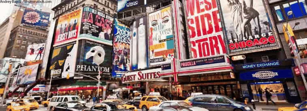 10 Signs You Might Be A Theatre Junkie