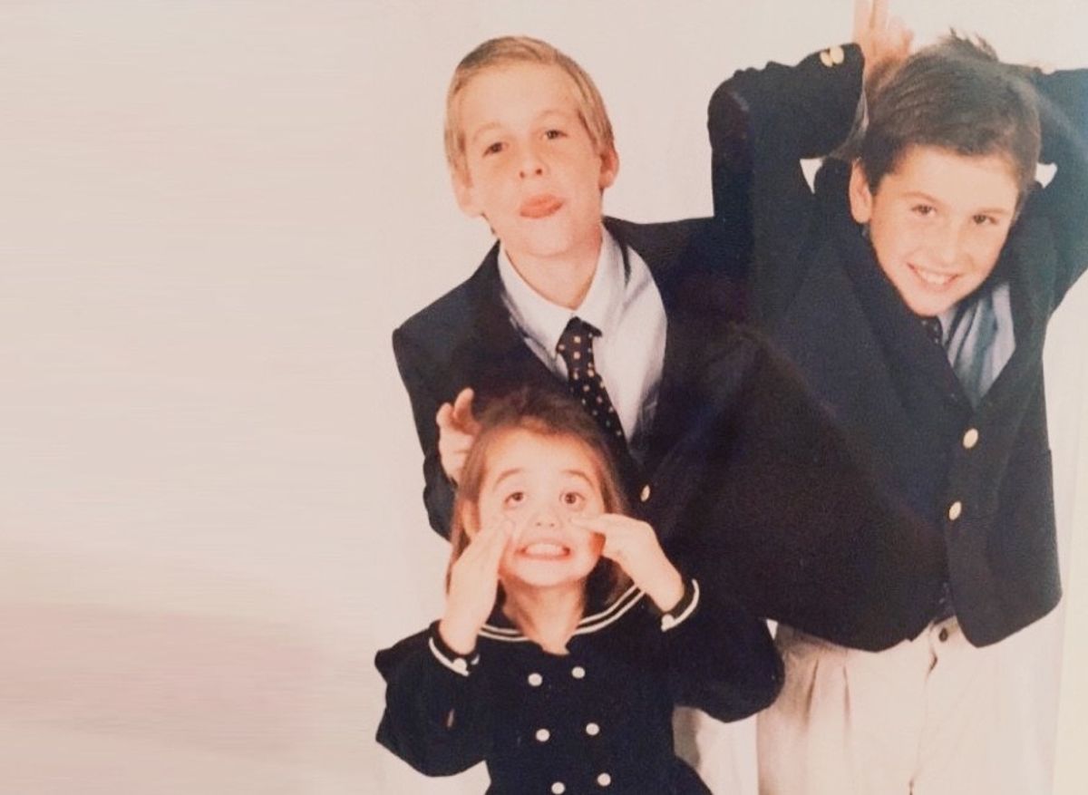 The 4 Reasons I Am Grateful To Have Grown Up With Older Siblings