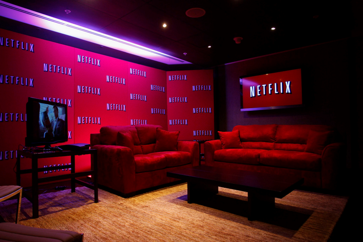 Netflix Shows You Should Binge Watch During Fall Break