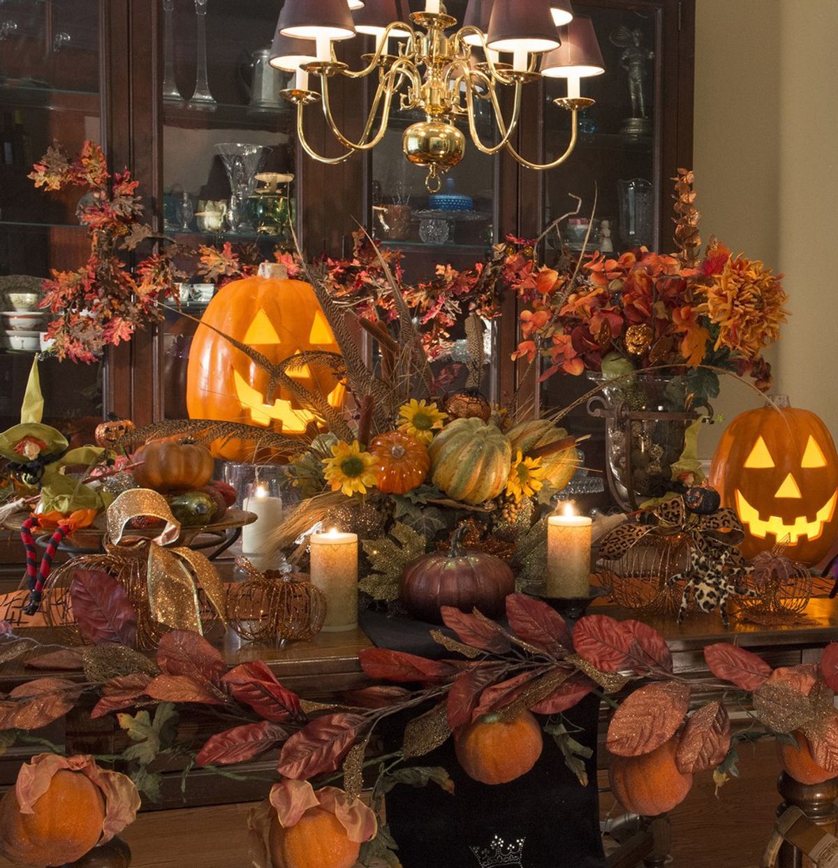 8 Ways To Spice Up Your Apartment For Fall