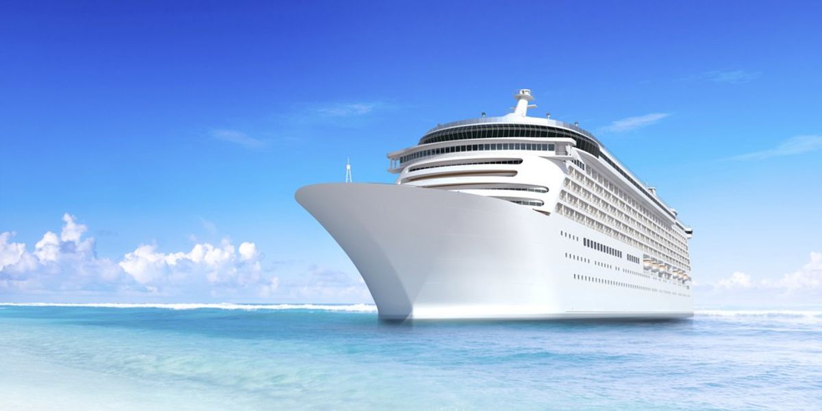 5 Reasons Why You Should Go On a Cruise