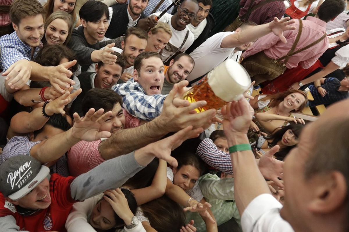 What It Was Like To Be A Tour Guide During Oktoberfest
