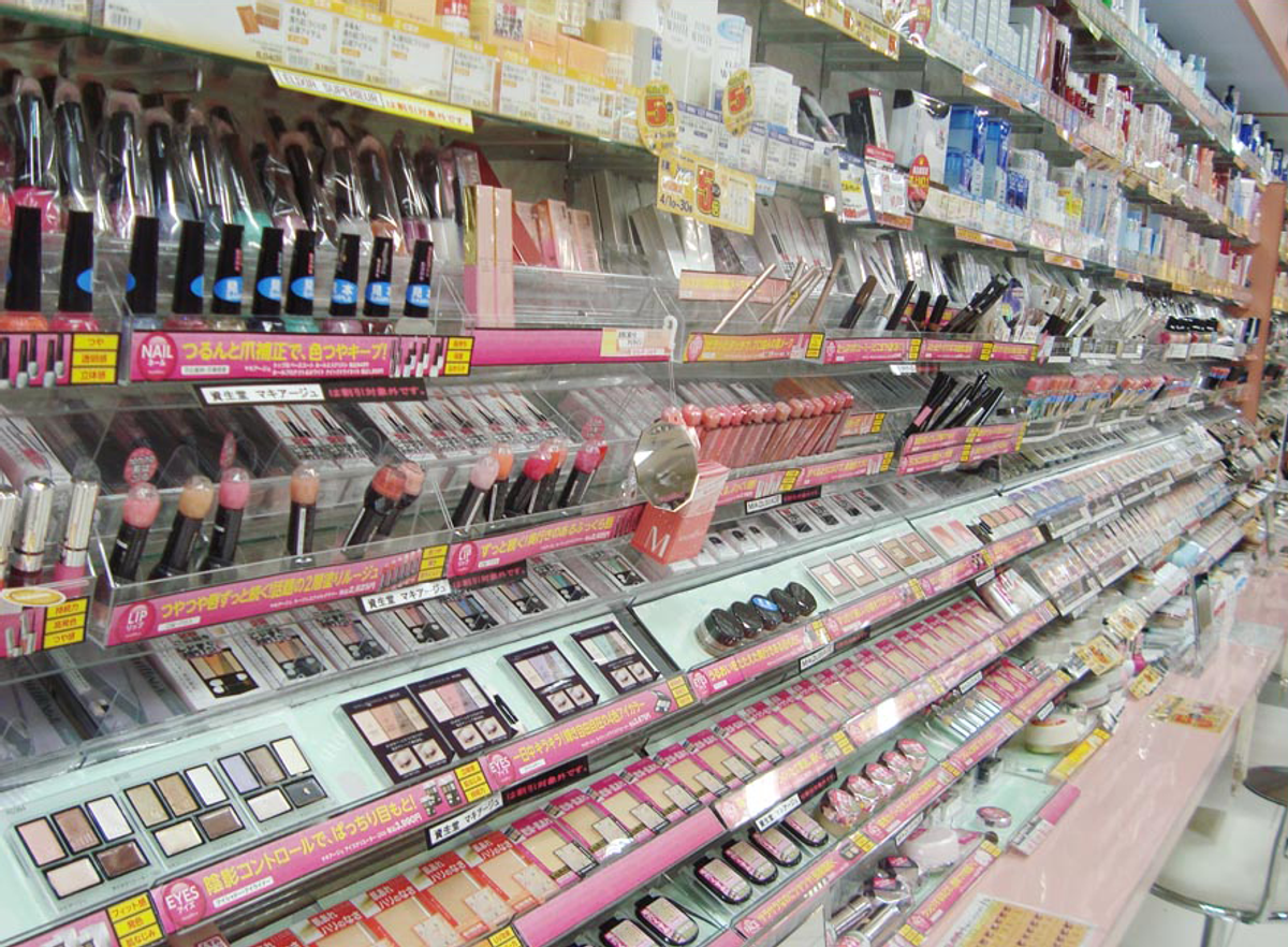 My 16 Favorite Drugstore Makeup Products