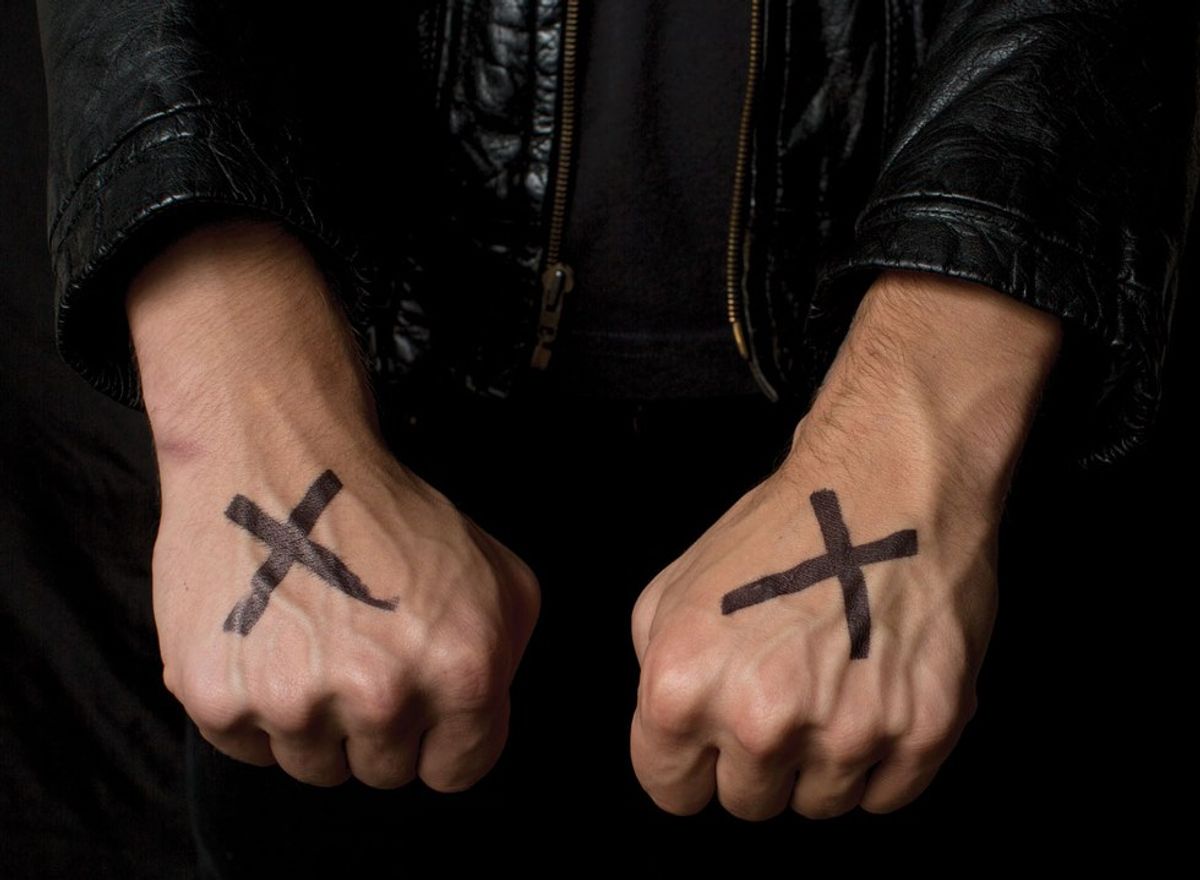 7 Things Only a "Straightedge" in College Understands