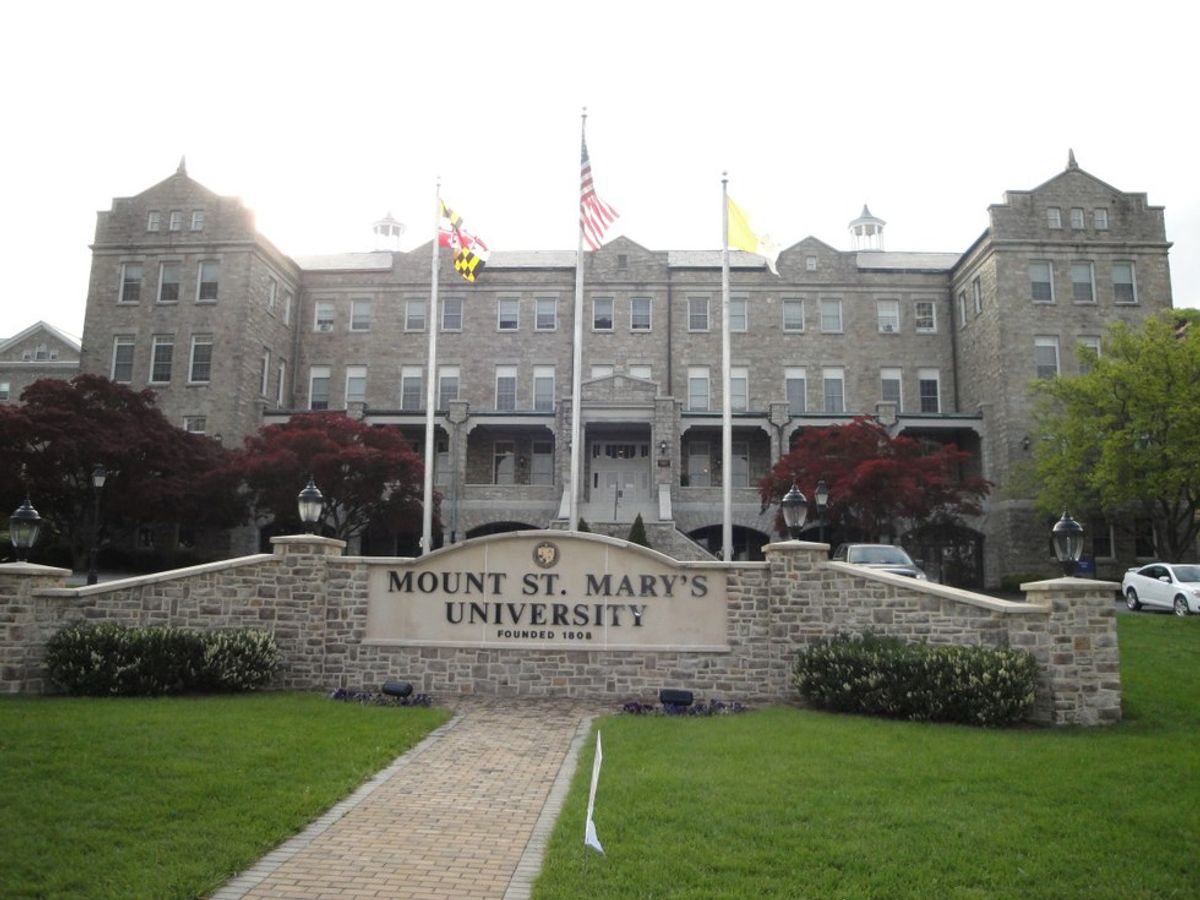 11 Signs You Go To Mount Saint Mary's