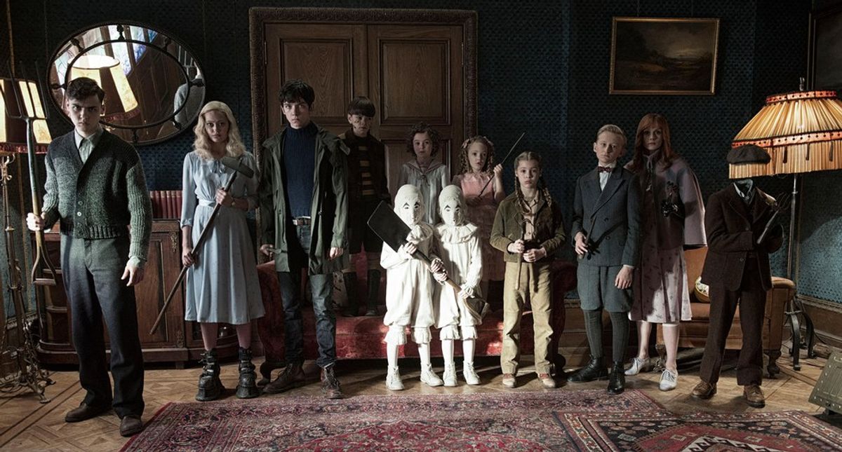 Why I Loved Miss Peregrine's Home For Peculiar Children Even Though It Was Different Than The Book