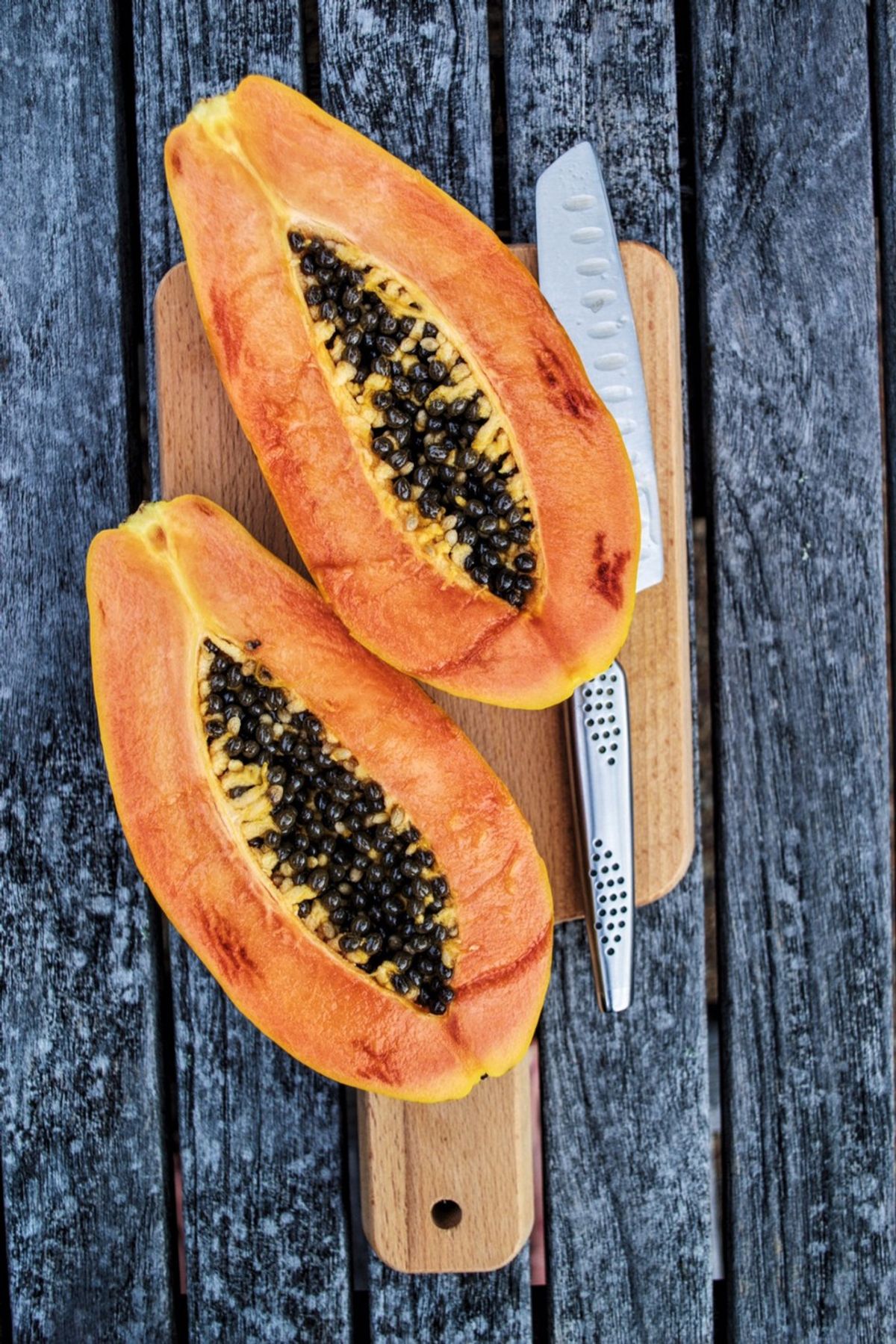 Why Papayas Are A Healthy Food Choice