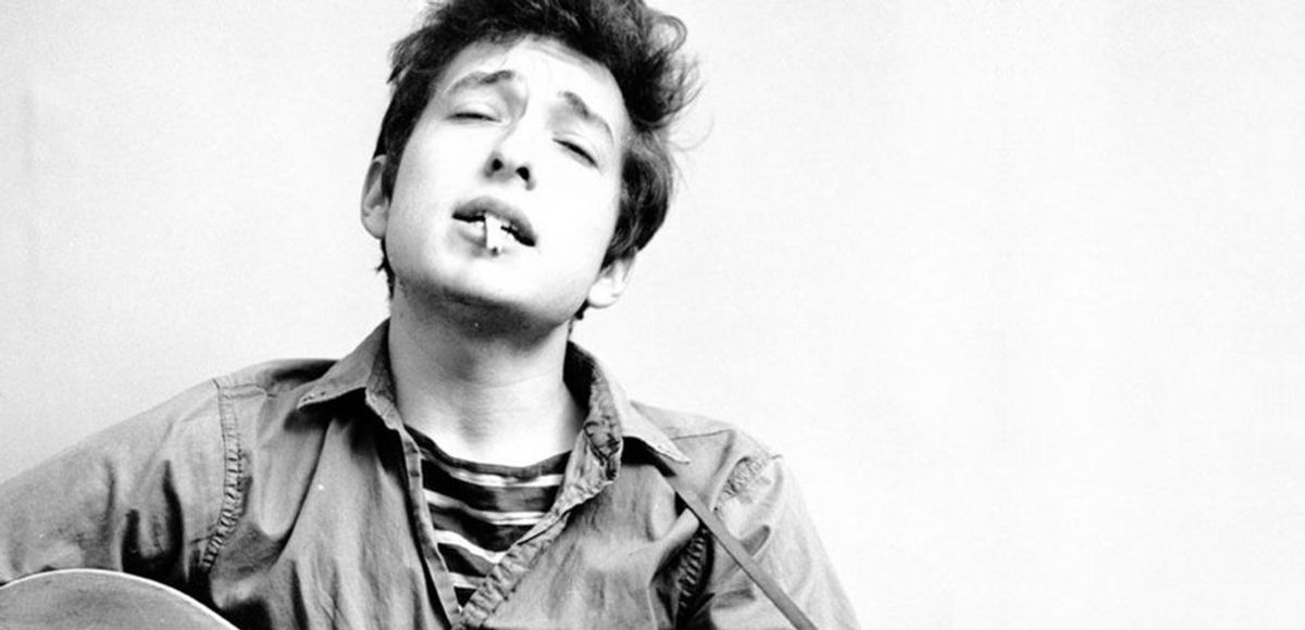 15 Songs Every Bob Dylan Fan Should Listen To