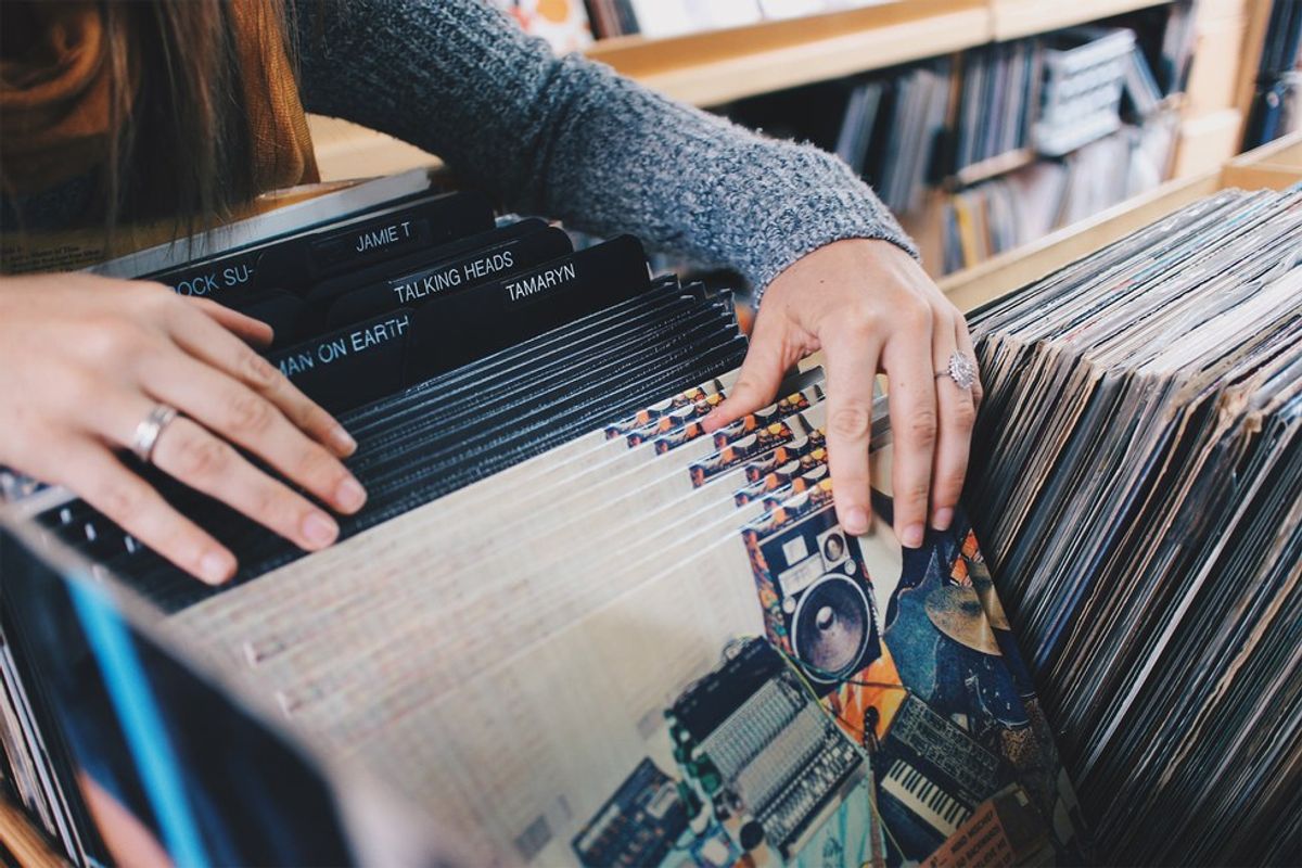 8 Reasons To Collect Vinyl Records