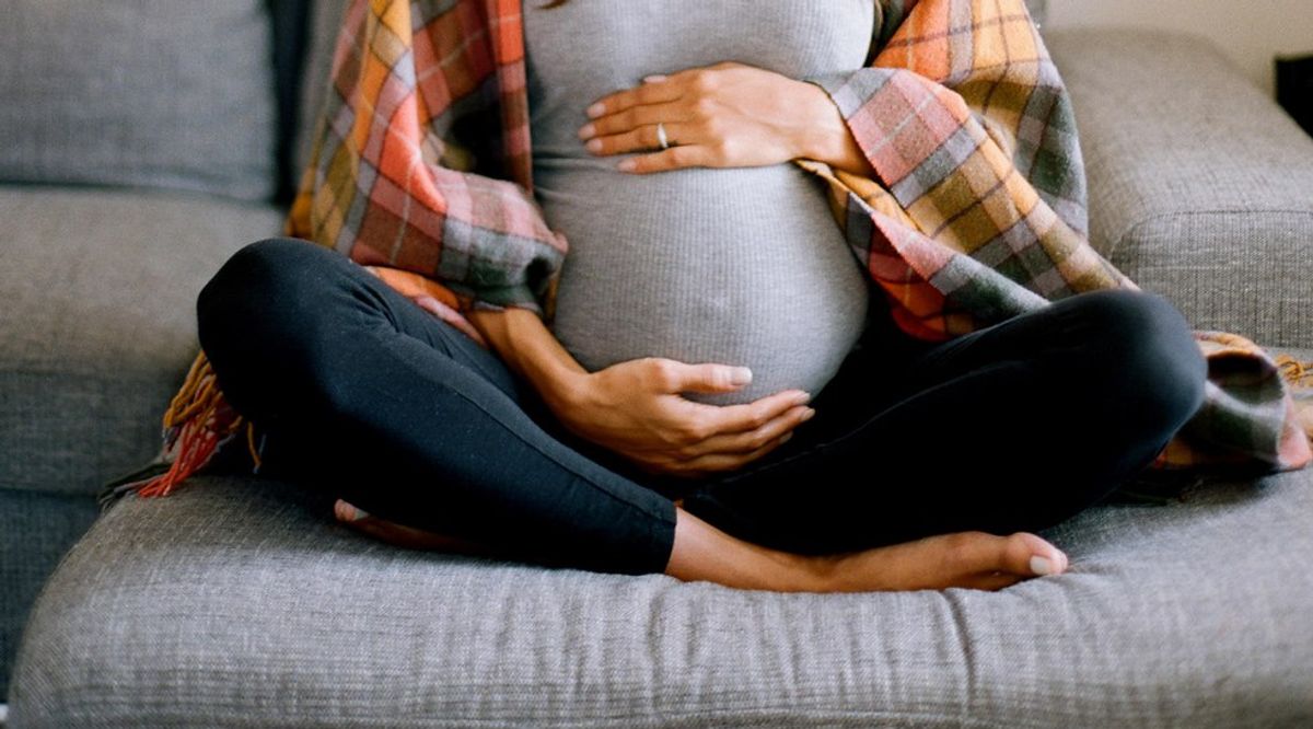 21 Thoughts You Have After Finding Out Your Sister Is Pregnant