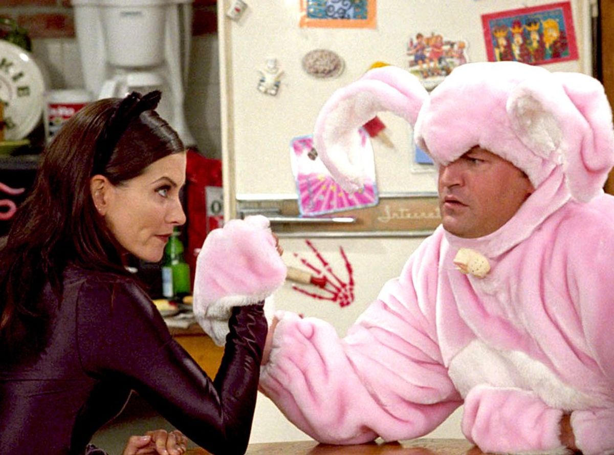 10 Ways To Know That You And Your Other Half Are Monica And Chandler