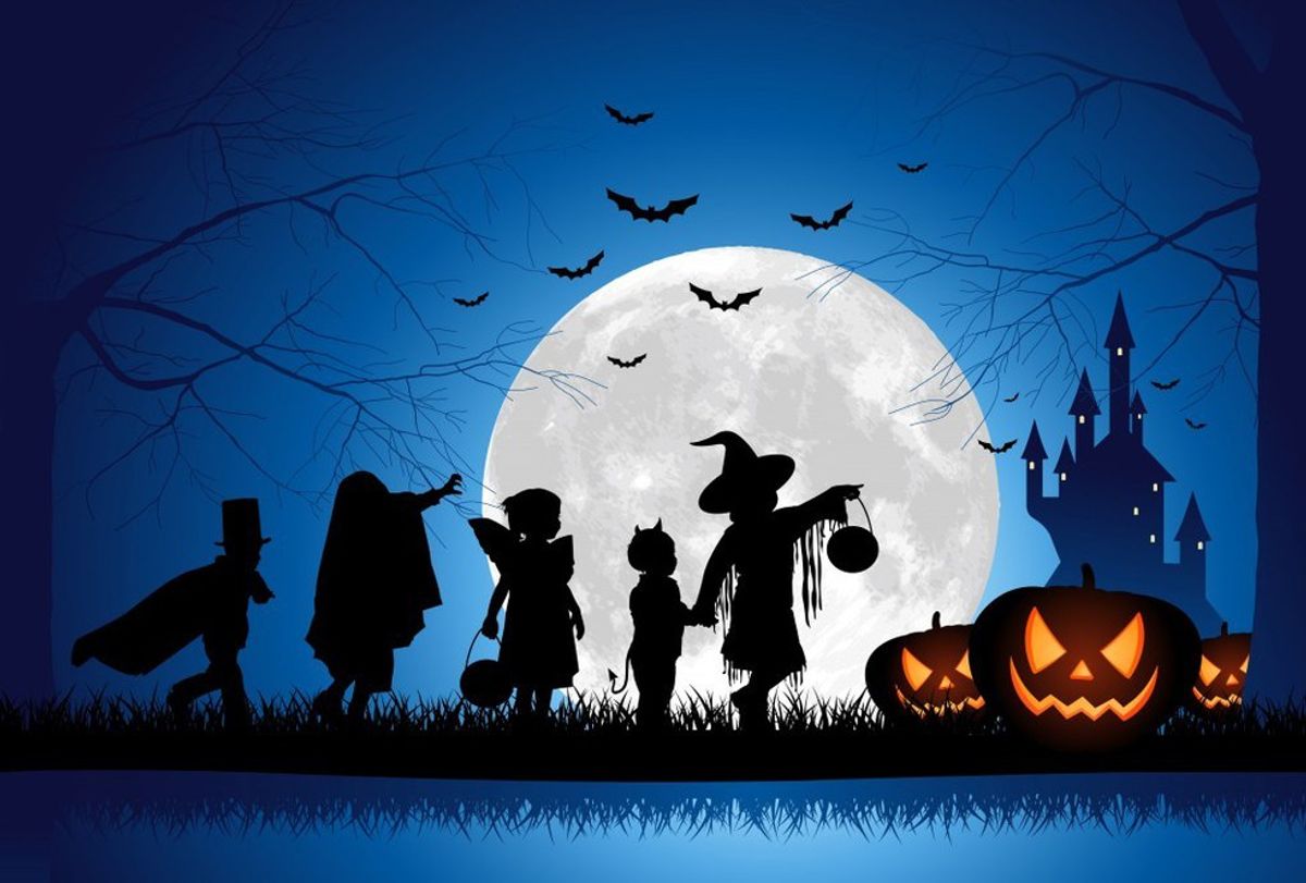 6 Trick-Or-Treating Safety Tips