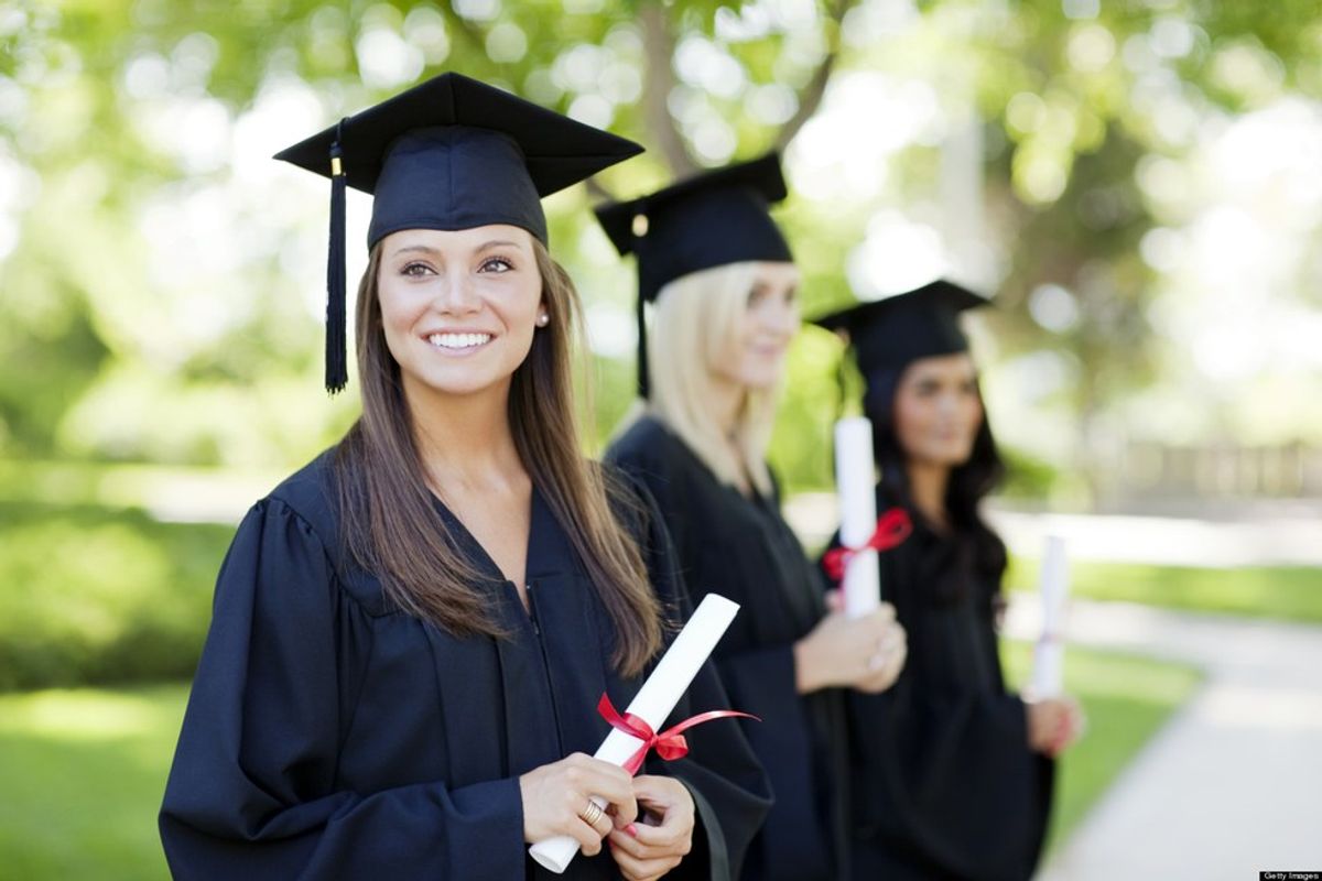 The Pros And Cons Of Graduating Early