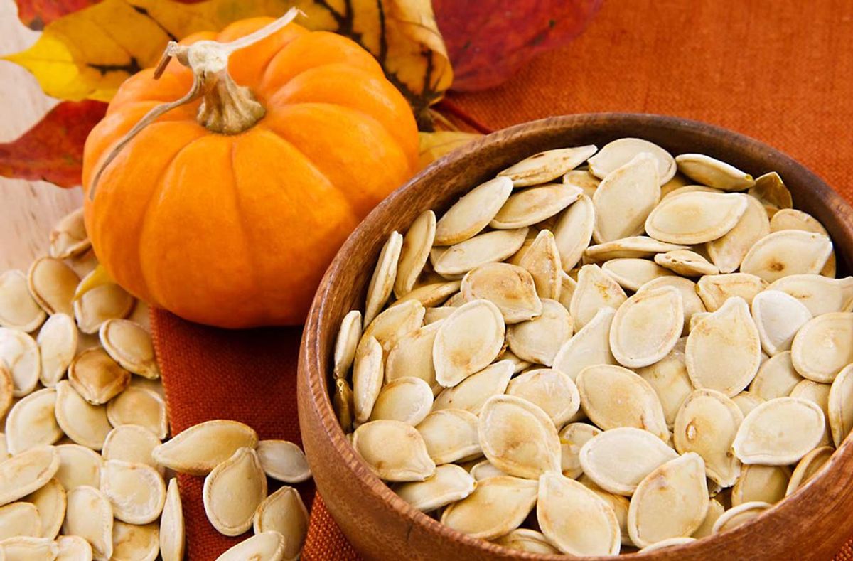 Halloween How-To: Baking Pumpkin Seeds!