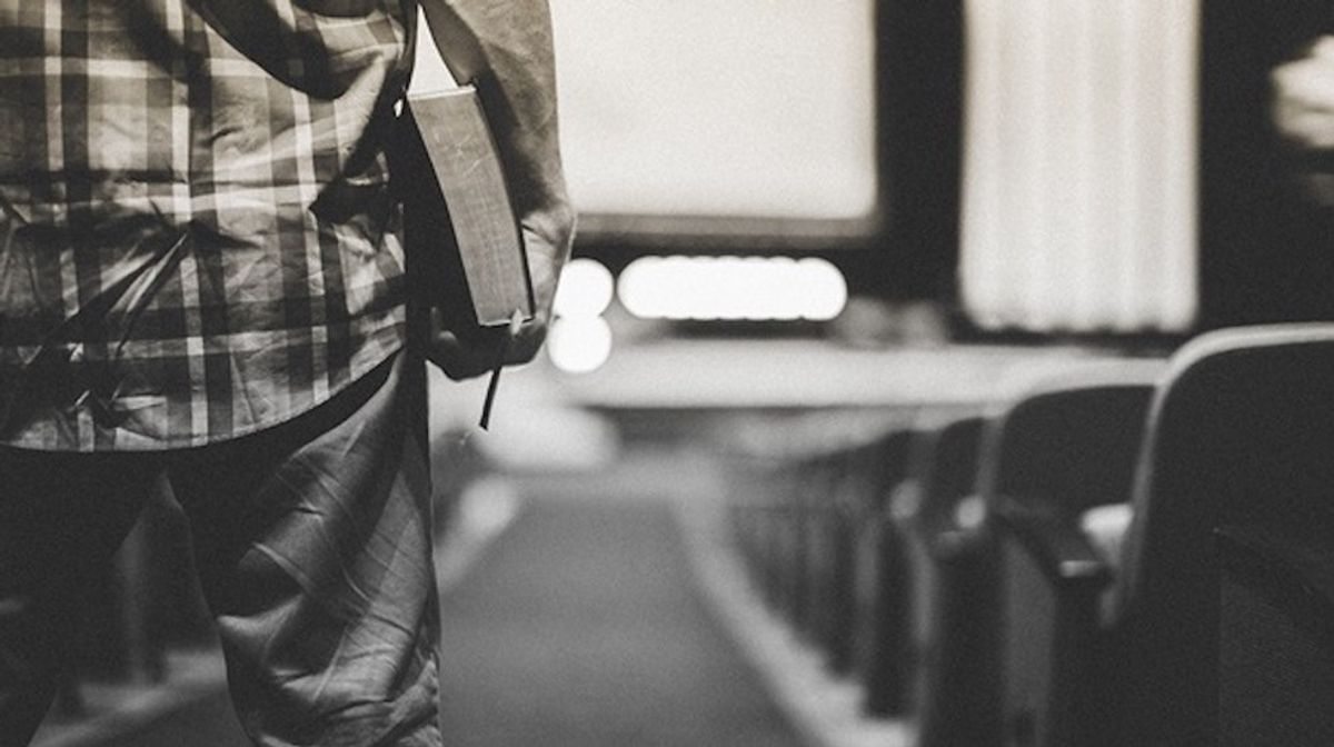 A 7 Step Guide To Surviving Church As An Introvert