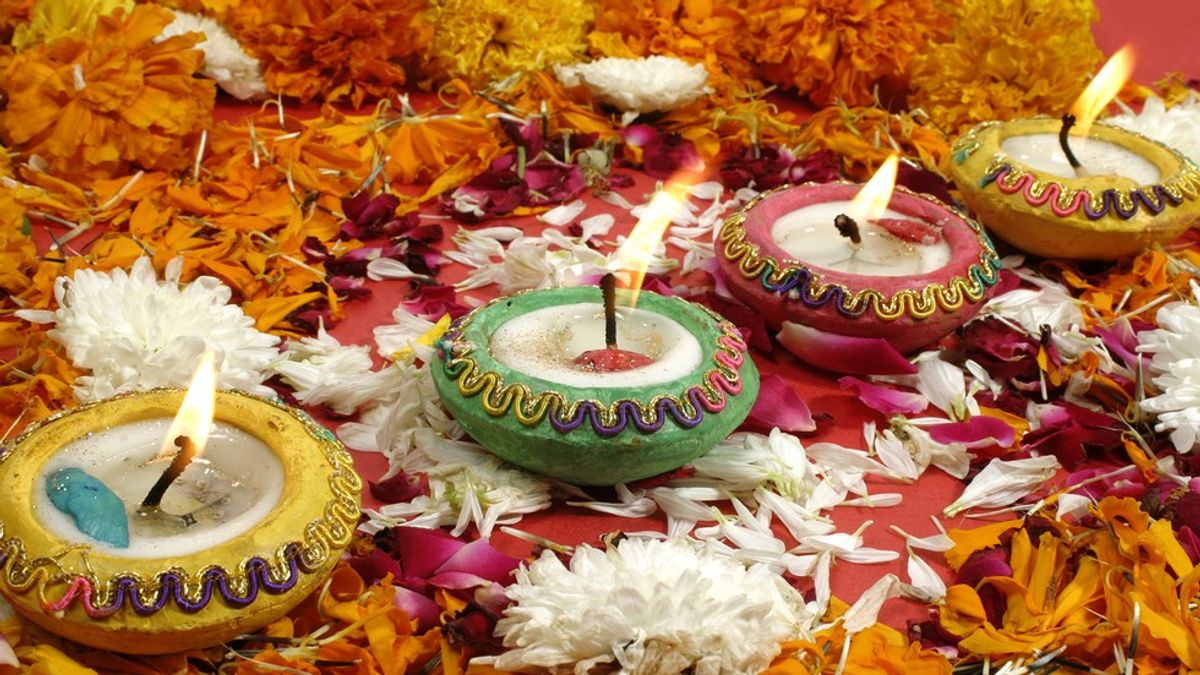 7 Perks Of Diwali Season