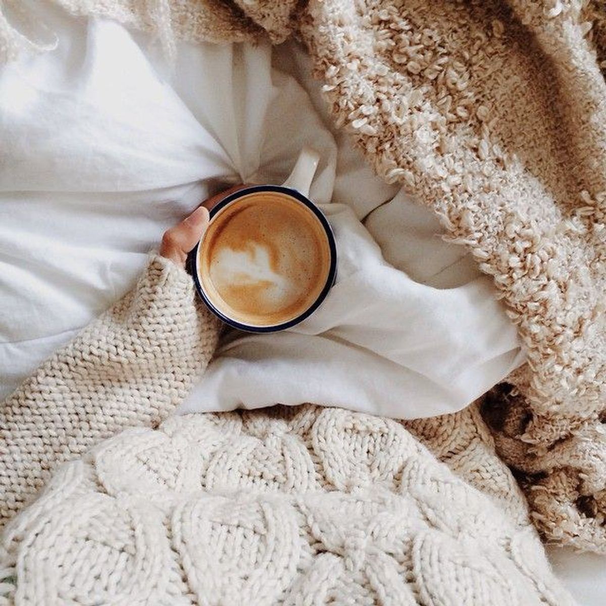 4 Ways to Get Out of Bed in the Winter