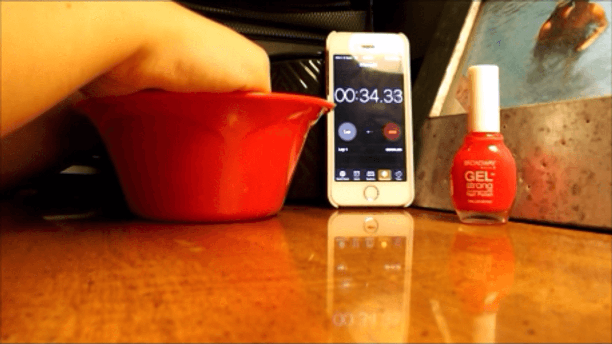 The Finger Nail Drying Hack That REALLY Works!