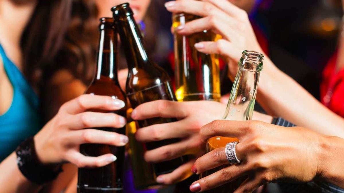Biggest Drinking Myths, Busted