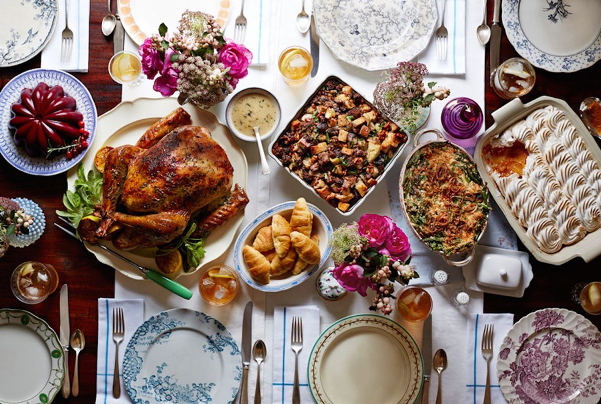 5 Foods You Absolutely Have To Have At Your Thanksgiving Meal