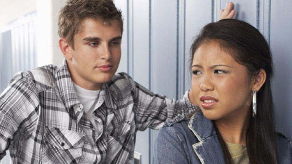 5 Forms Of Sexual Harassment That All Girls Experienced In High School