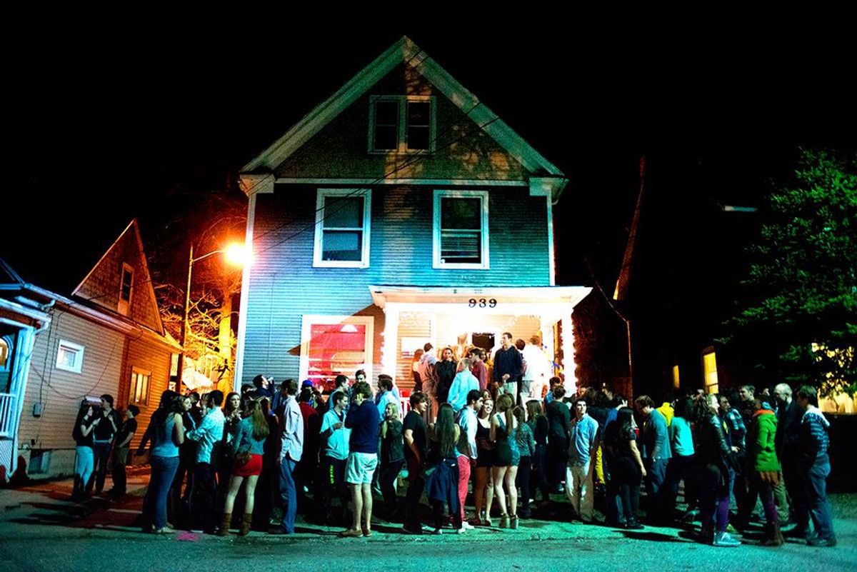 15 Songs You Are Bound To Hear At A College Party